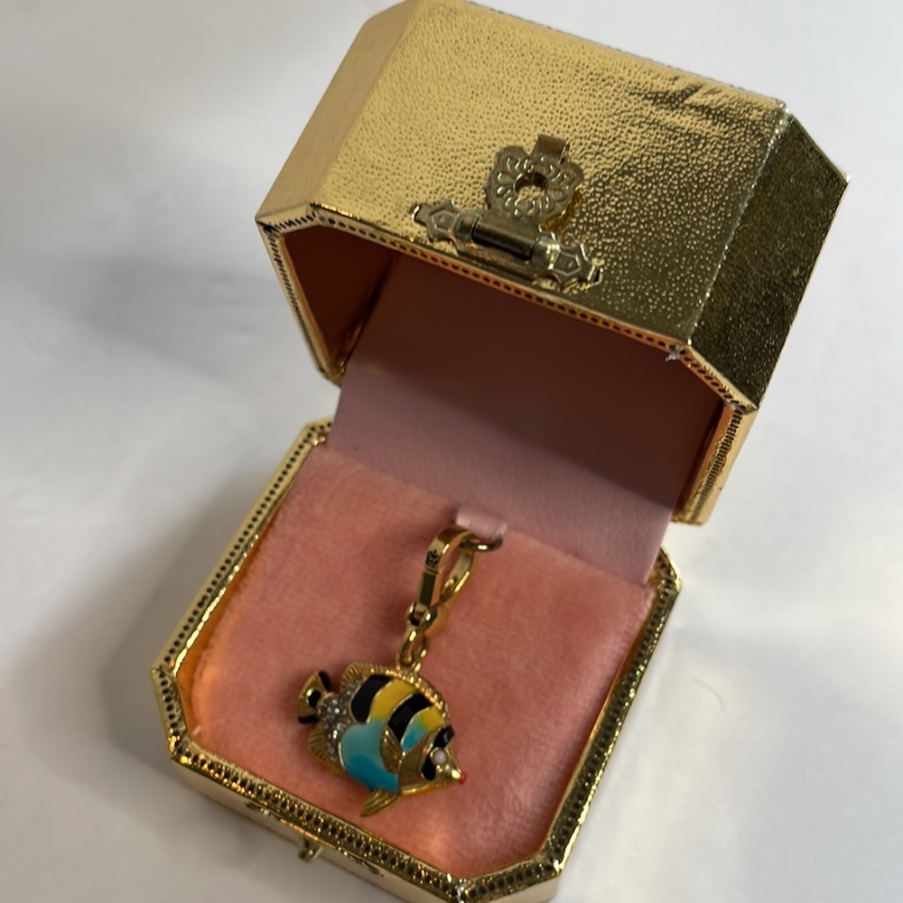 Juicy Couture Charm